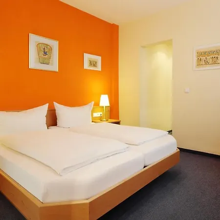 Hotel Zum Goldenen Mann 3*