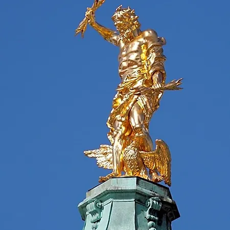 Zum Goldenen Mann راستات