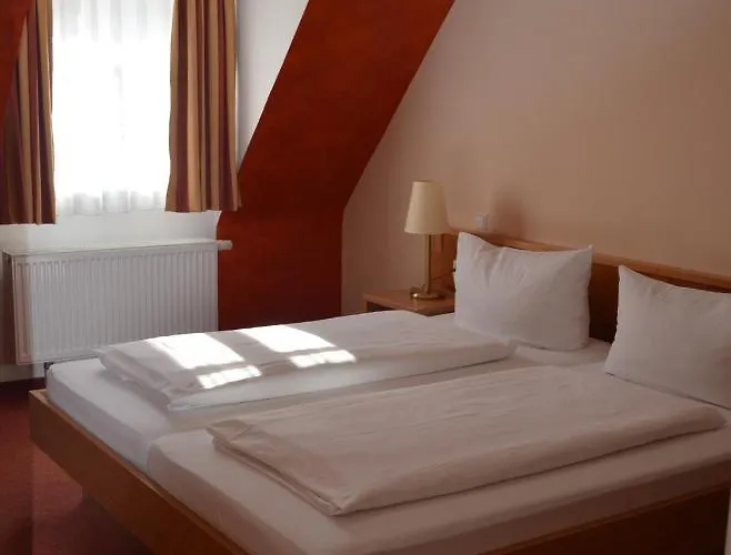 Zum Goldenen Mann 3*